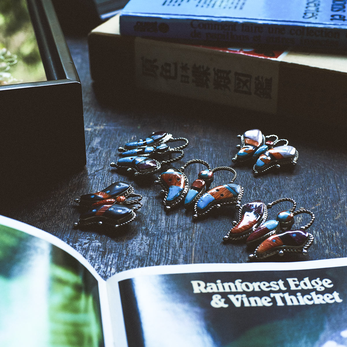 〈NEEDLES〉x〈RAY ADAKAI〉PAPILLON BROACH - MOSAIC INLAY