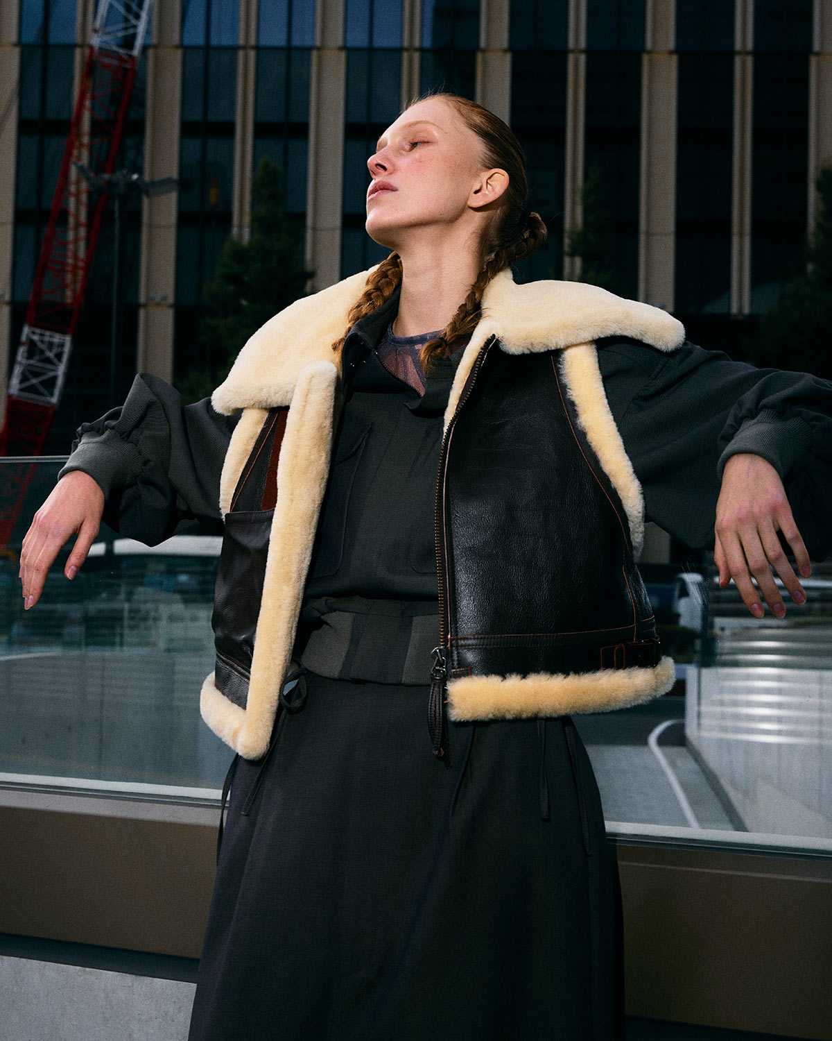 In the city by MASATAKA HATTORI