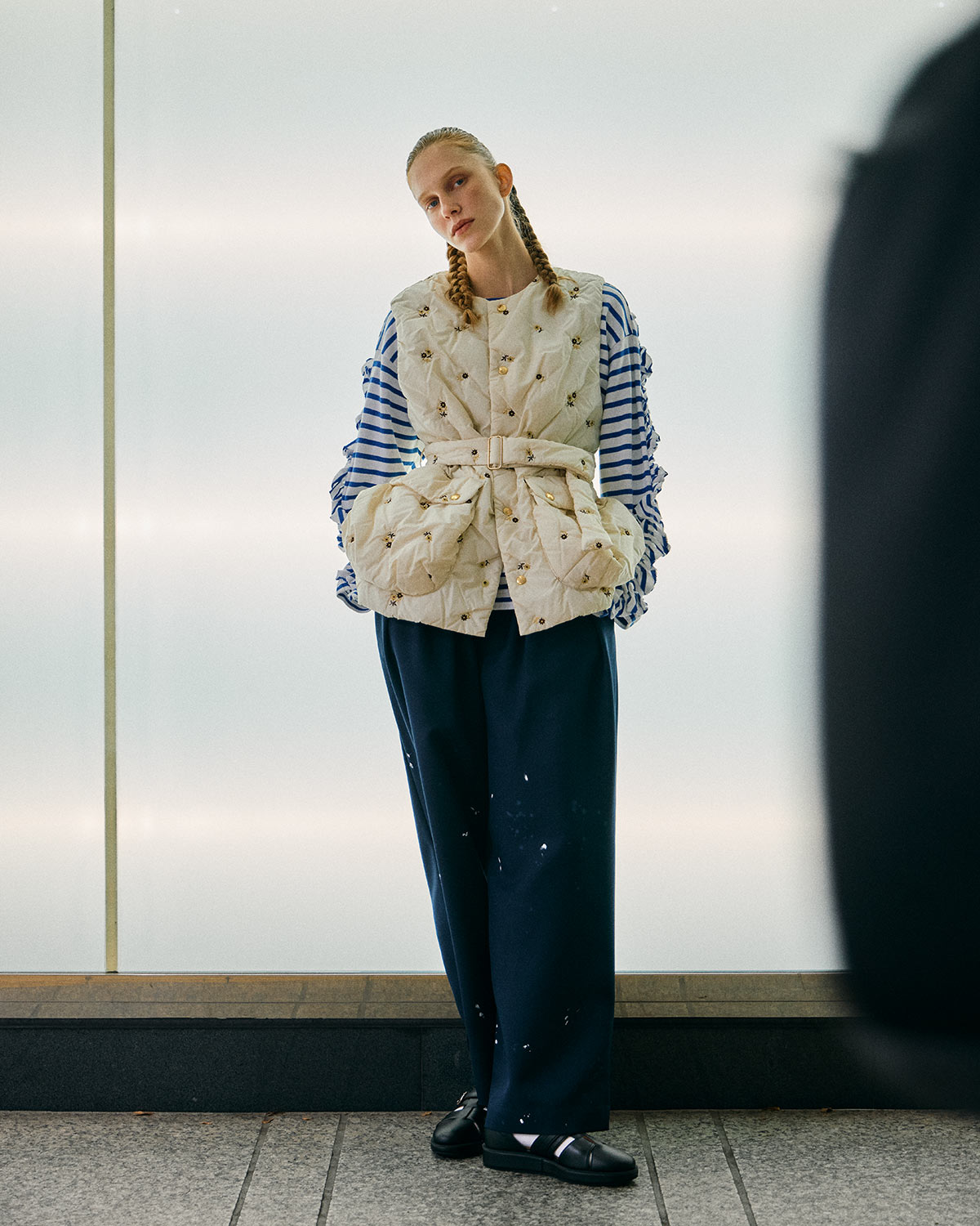 In the city by MASATAKA HATTORI