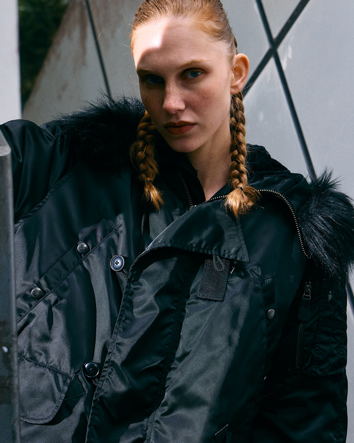 In the city by MASATAKA HATTORI