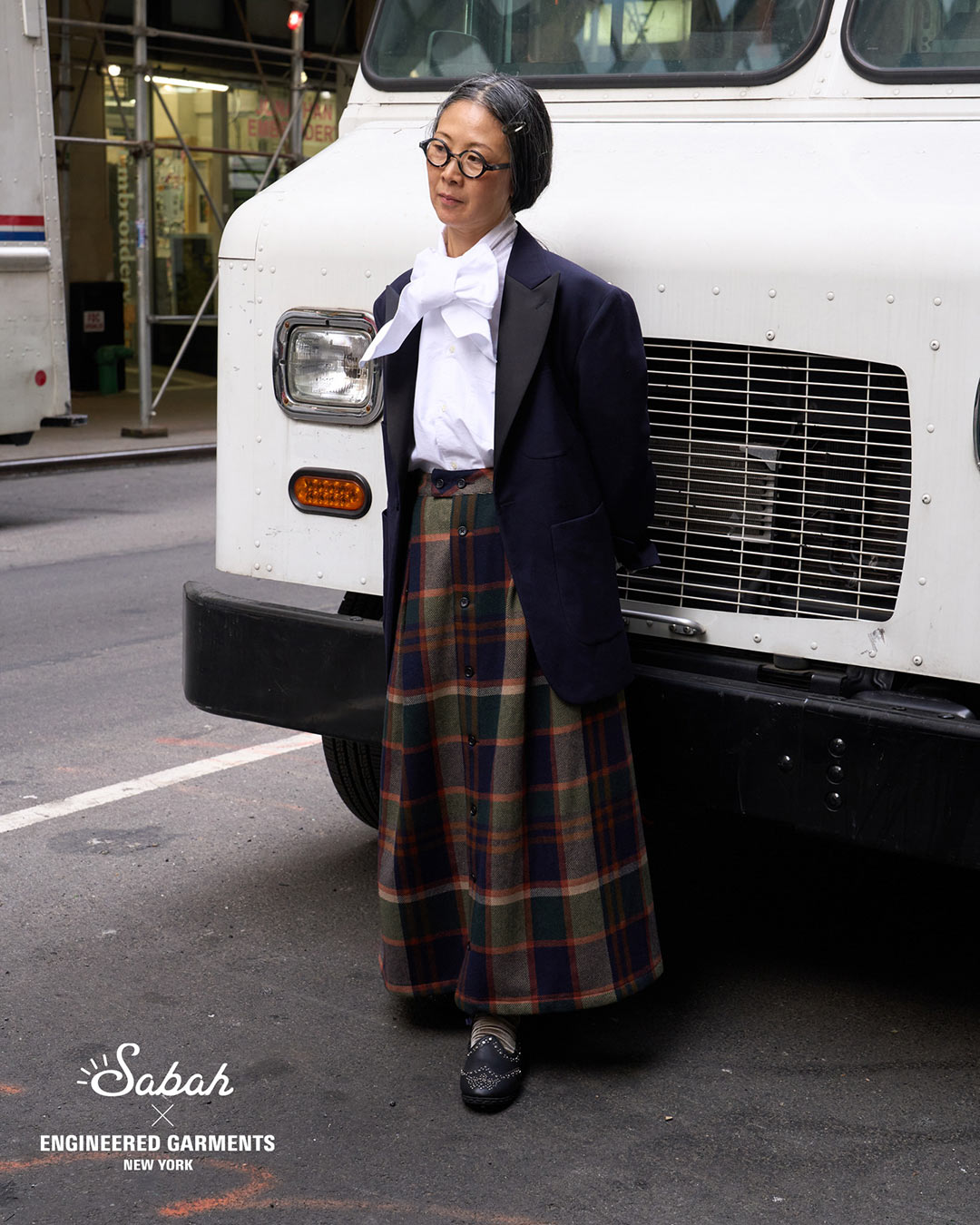 〈ENGINEERED GARMENTS〉×〈Sabah〉穴飾りデザインと、スタッズモデル2型が登場