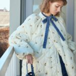 〈RHODOLIRION〉 収縮糸で立体感を生み出した秋冬コレクション