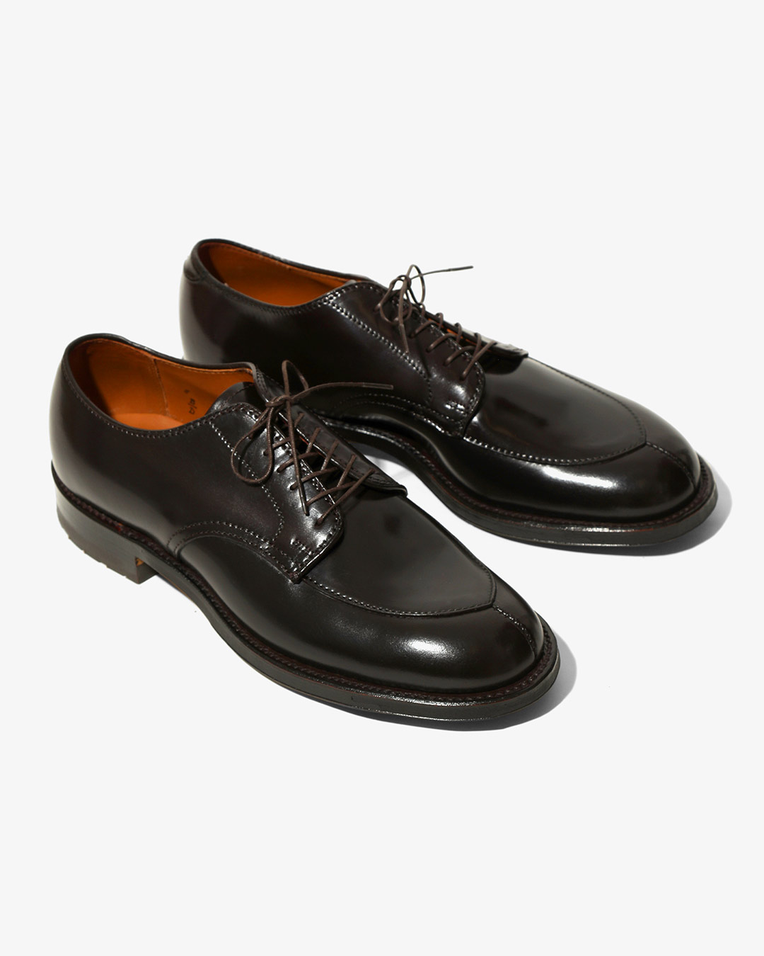 ALGONQUIN OX V-TIP - SHELL CORDOVAN ¥224,400