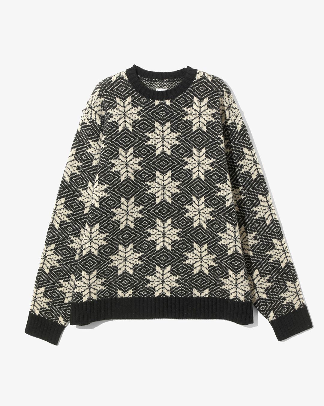 CREW NECK SWEATER – SNOW FLAKES ¥35,200