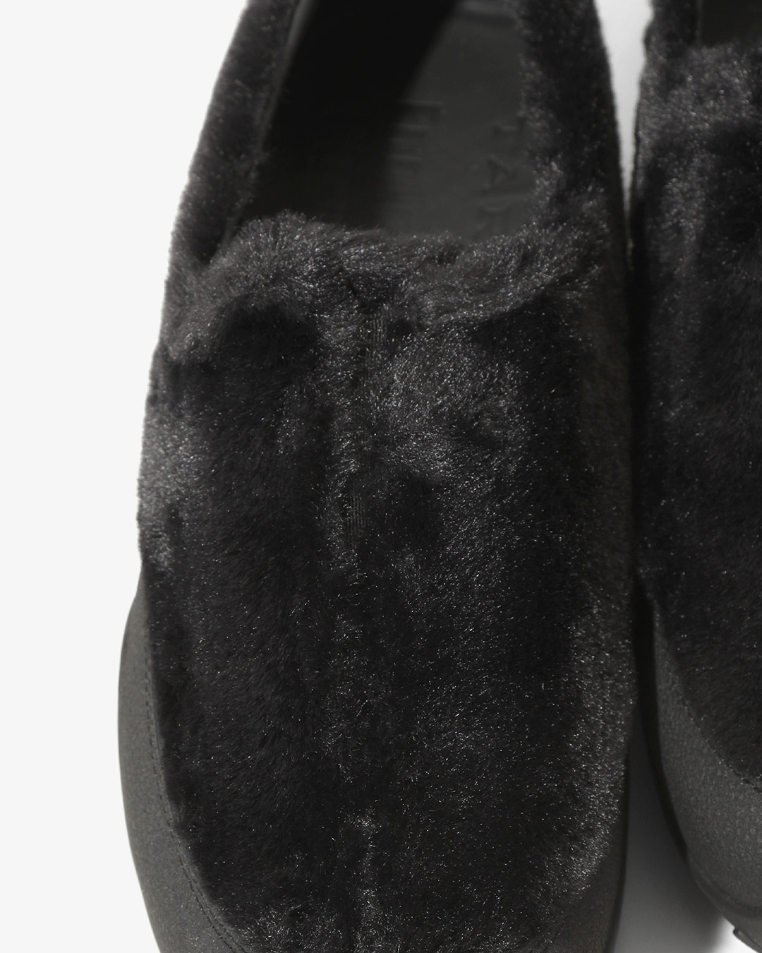 WANDERER - FAKE FUR ¥66,000