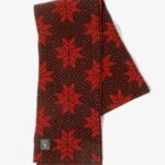 KNIT SCARF – SNOWFLAKES ¥9,900