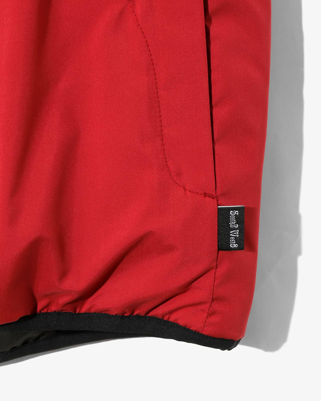 SOUTH2 WEST8〉撥水ピーチスキン素材を採用した中綿アウター - TOPICS