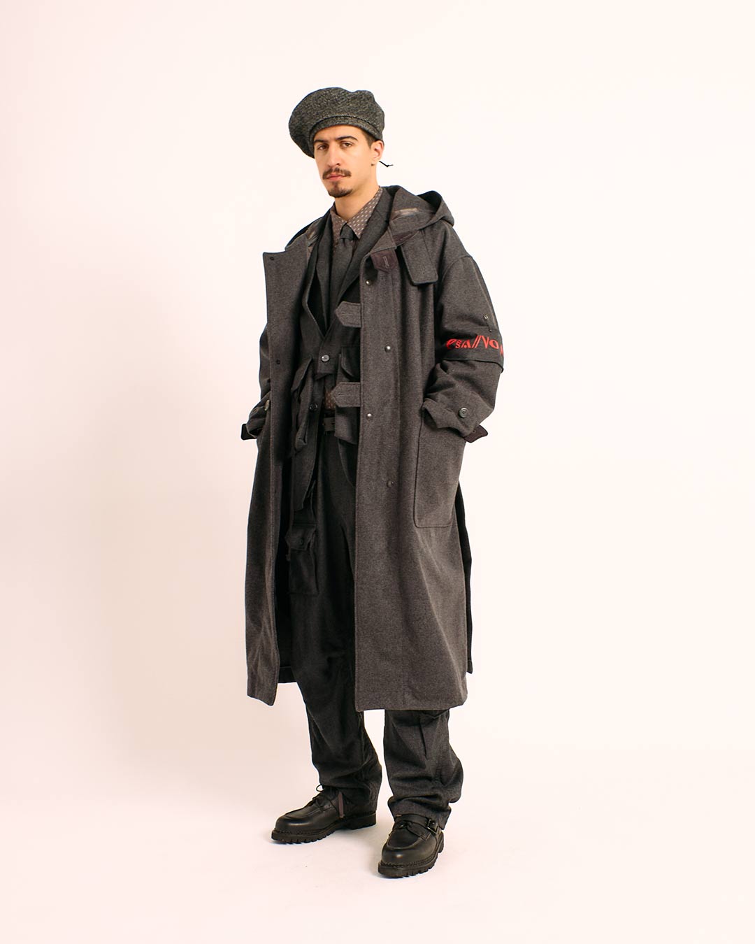 ENGINEERED GARMENTS〉マキシレングスで仕上げた新作ダッフルコート