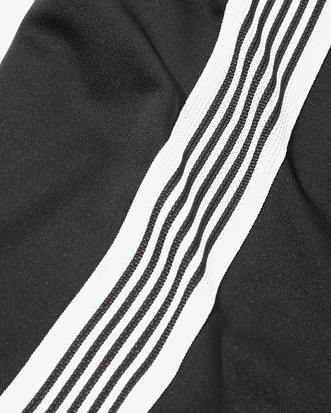 H.D. TRACK PANT ¥23,100　Color: Black