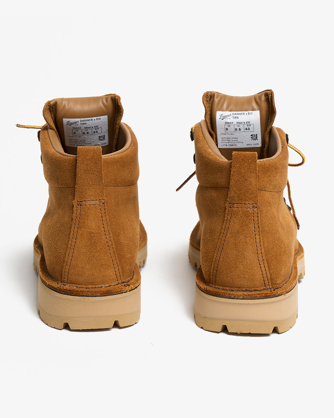 MOUNTAIN TRAIL - SUEDE ¥96,800