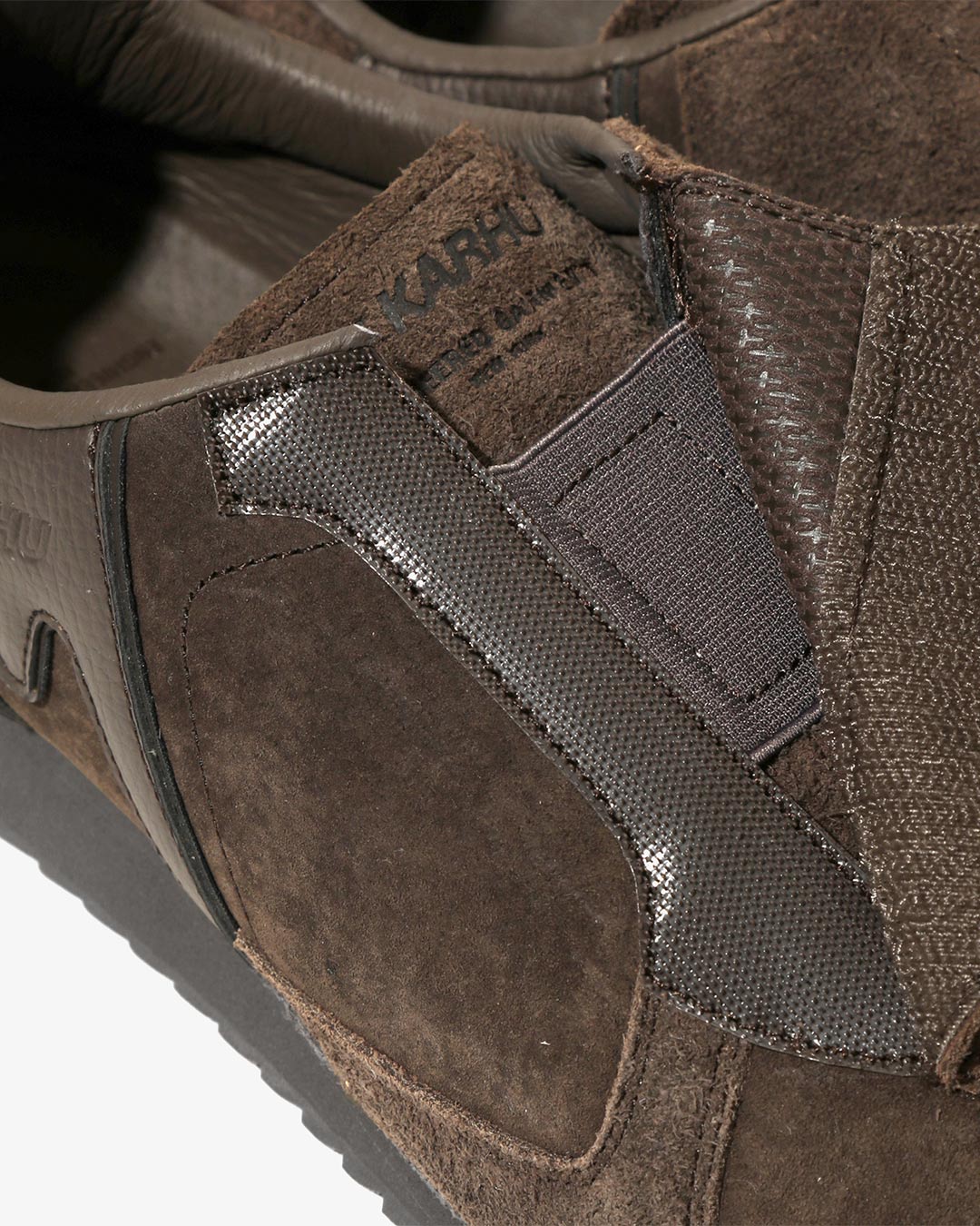 MESTARI SLIP ON ¥24,200