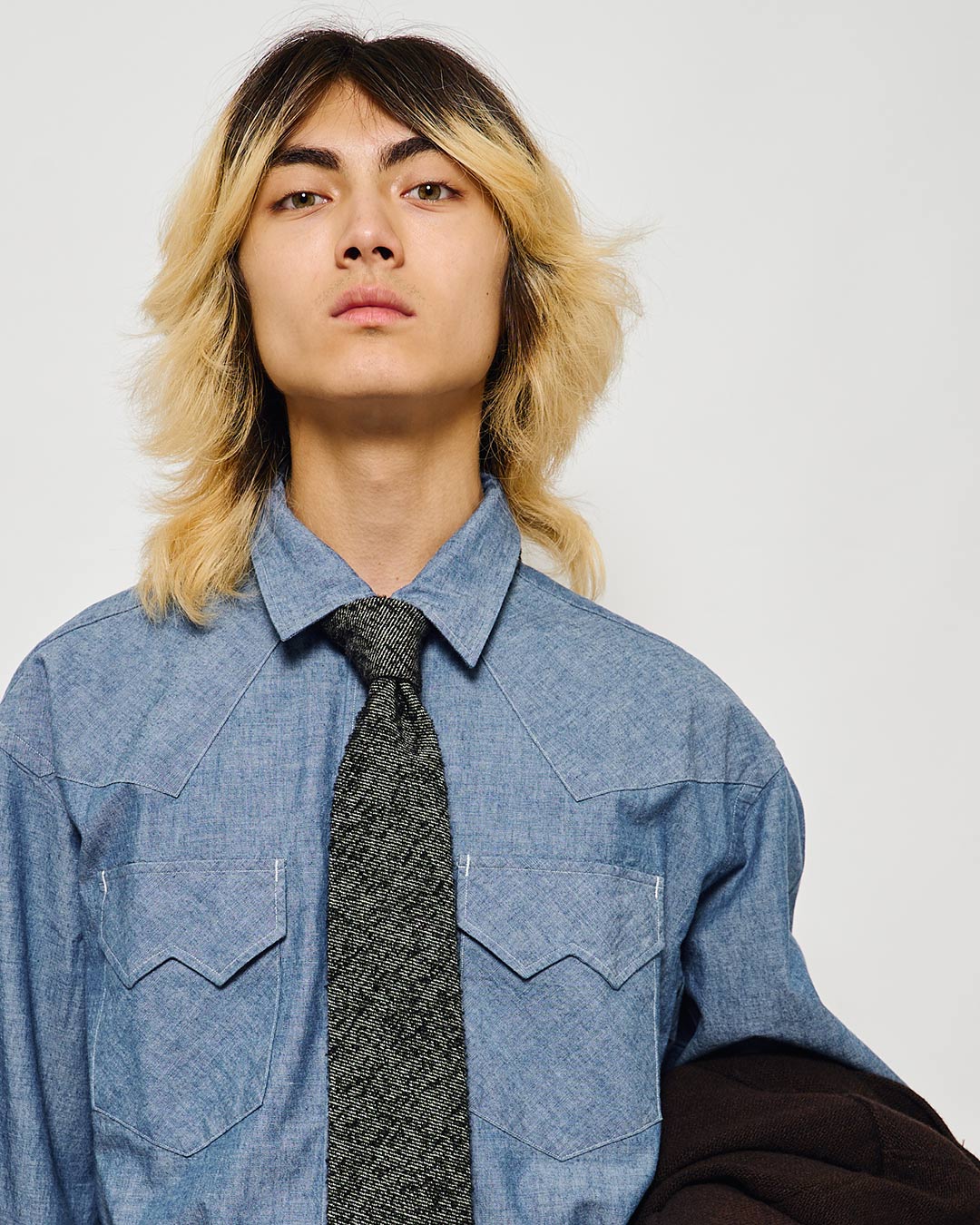 〈EG〉x〈KAMAKURA CLASSICS〉 限定コレクション全8型がラインナップ