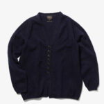 〈WOBURN WALK〉ベーシックながらも個性的なデザインが目を惹くカーディガンが登場