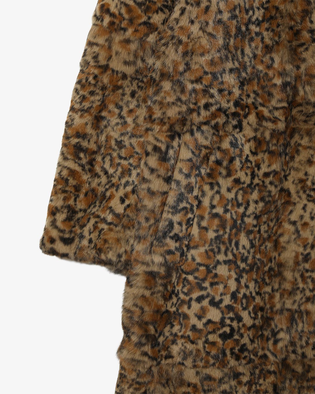 〈NEEDLES〉存在感のあるアニマル柄が目を惹く「RABBIT FUR」シリーズが登場