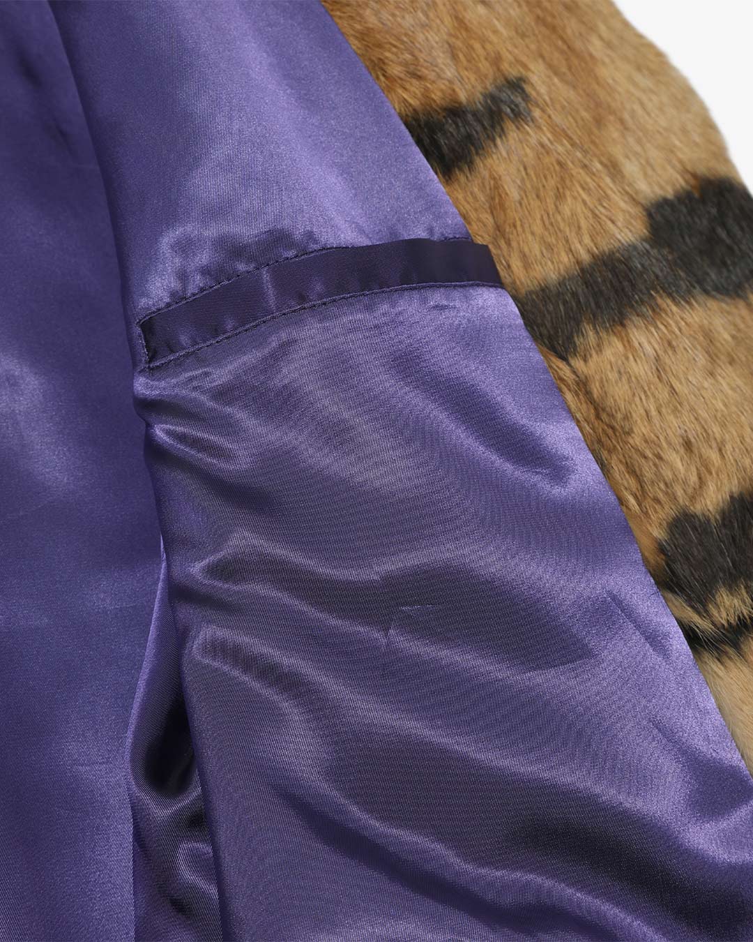 〈NEEDLES〉存在感のあるアニマル柄が目を惹く「RABBIT FUR」シリーズが登場