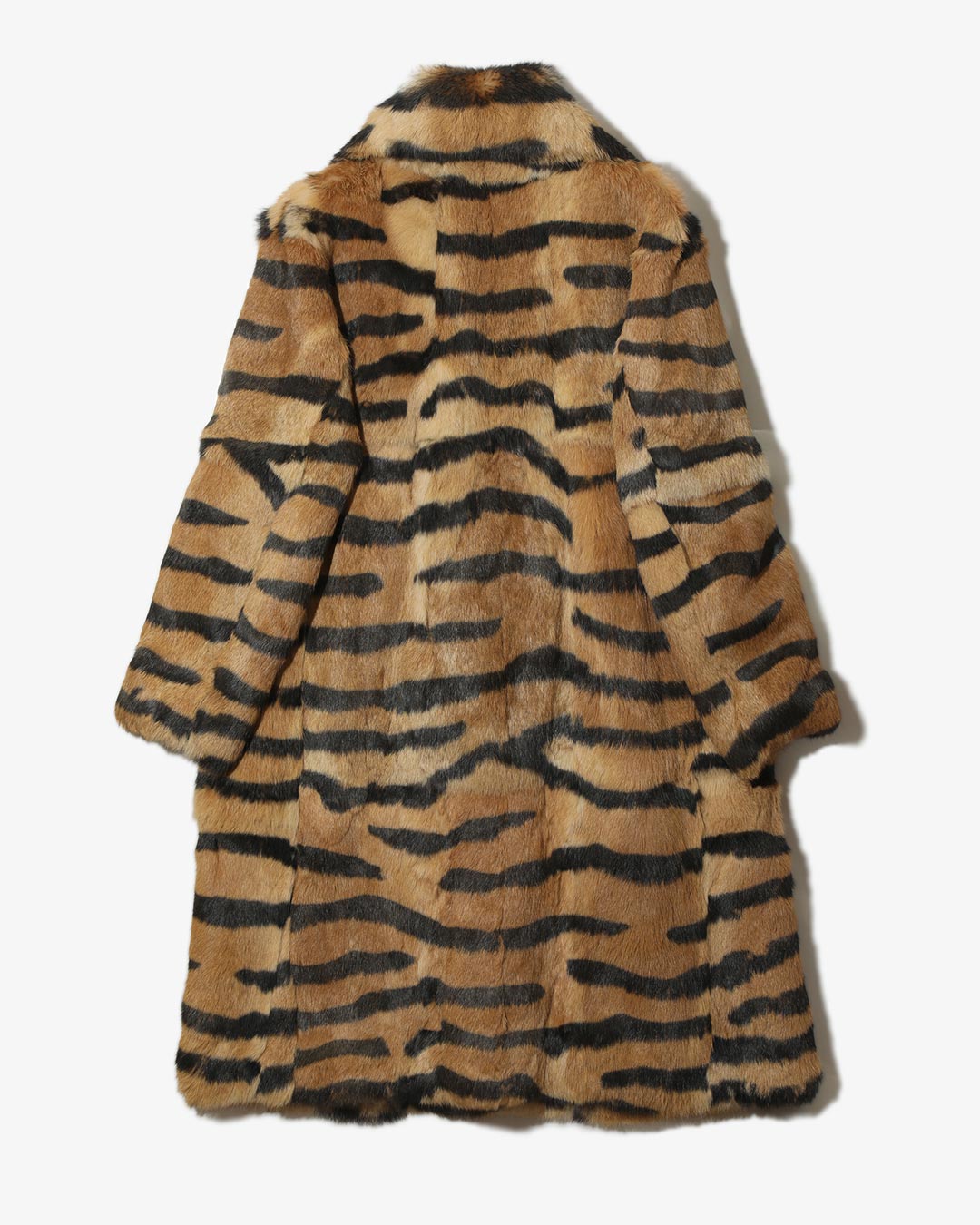 〈NEEDLES〉存在感のあるアニマル柄が目を惹く「RABBIT FUR」シリーズが登場