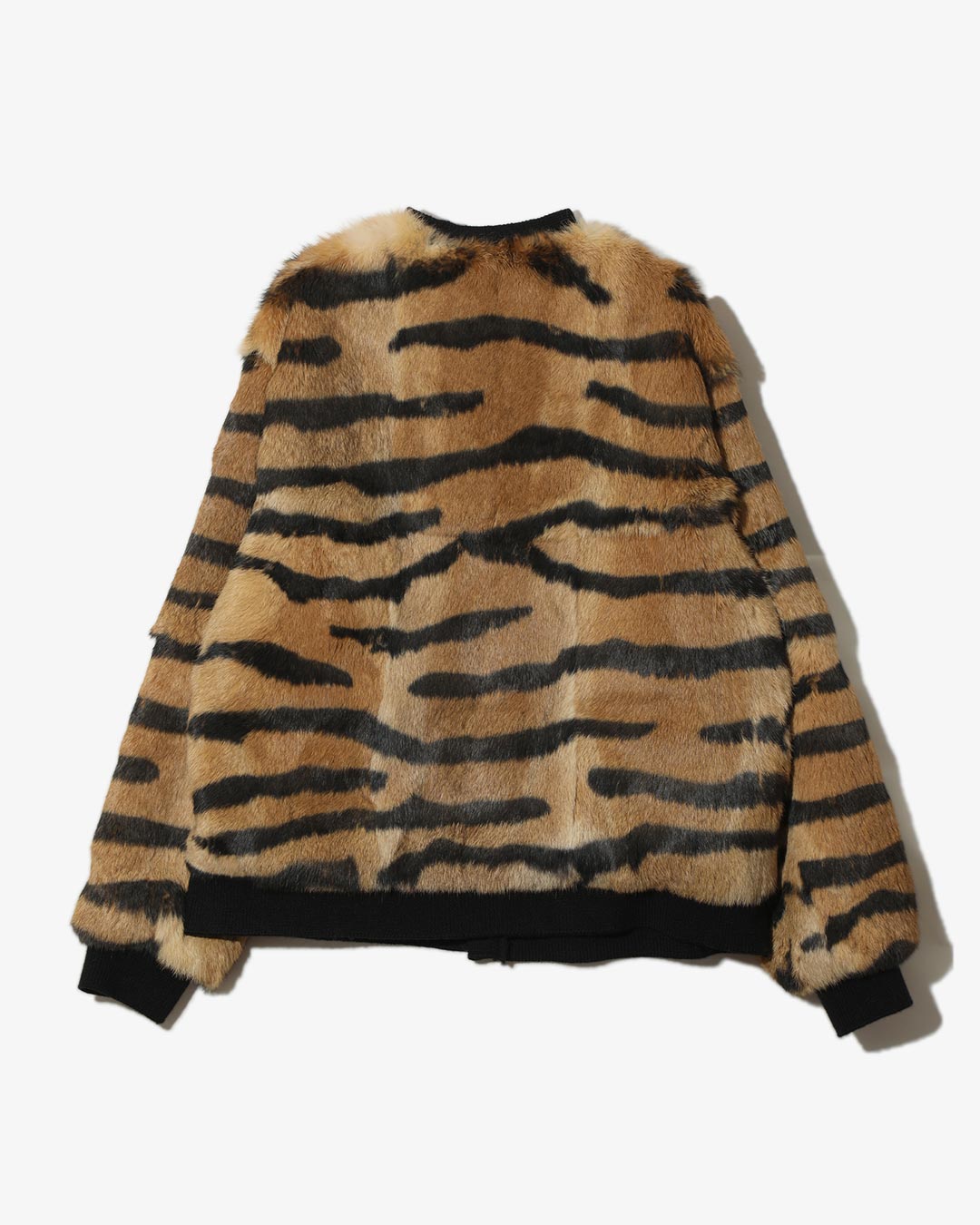 〈NEEDLES〉存在感のあるアニマル柄が目を惹く「RABBIT FUR」シリーズが登場