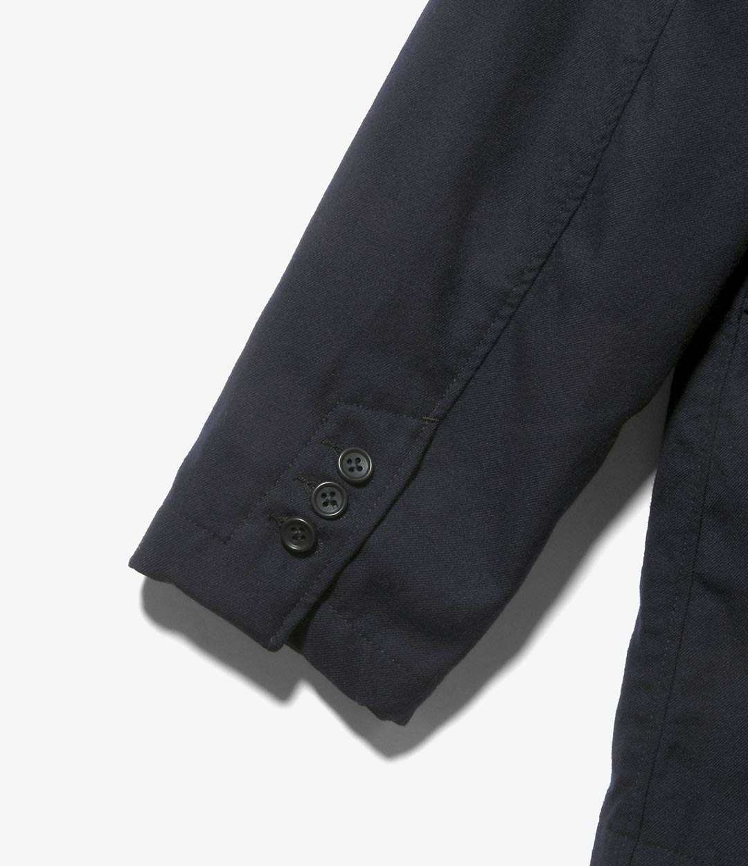 〈EG〉 LOITER JACKET6種類の多彩なファブリックでリリース