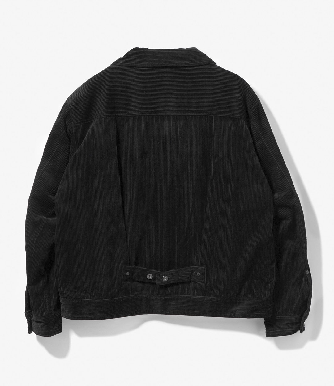 こだわりのディテールを多数備えた〈EG〉 TRUCKER JACKET