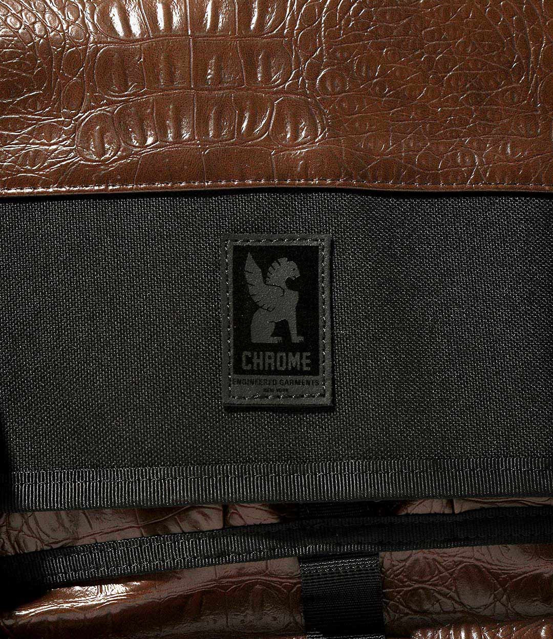 〈EG〉 × 〈CHROME〉特別仕様の 「CITIZEN 24L EG EDITION」