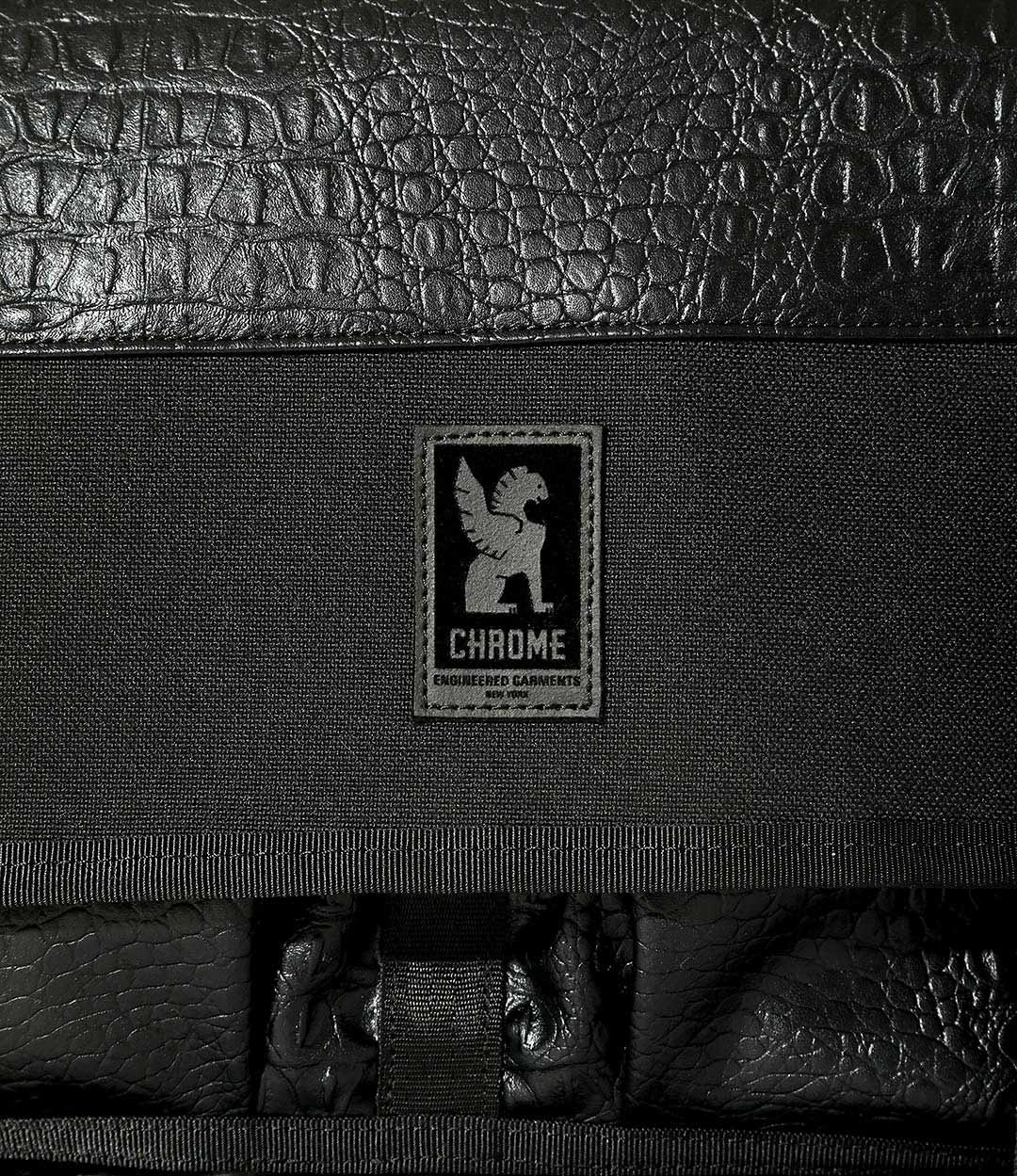 〈EG〉 × 〈CHROME〉特別仕様の 「CITIZEN 24L EG EDITION」