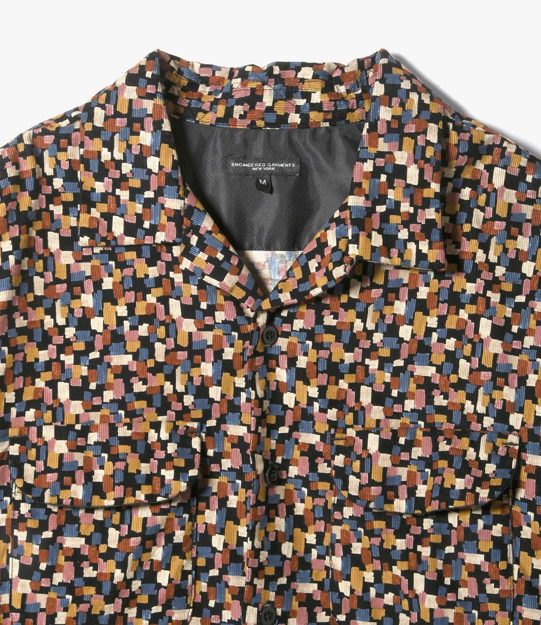 〈ENGINEERED GARMENTS〉シーズンを彩る定番 「クラシックシャツ」