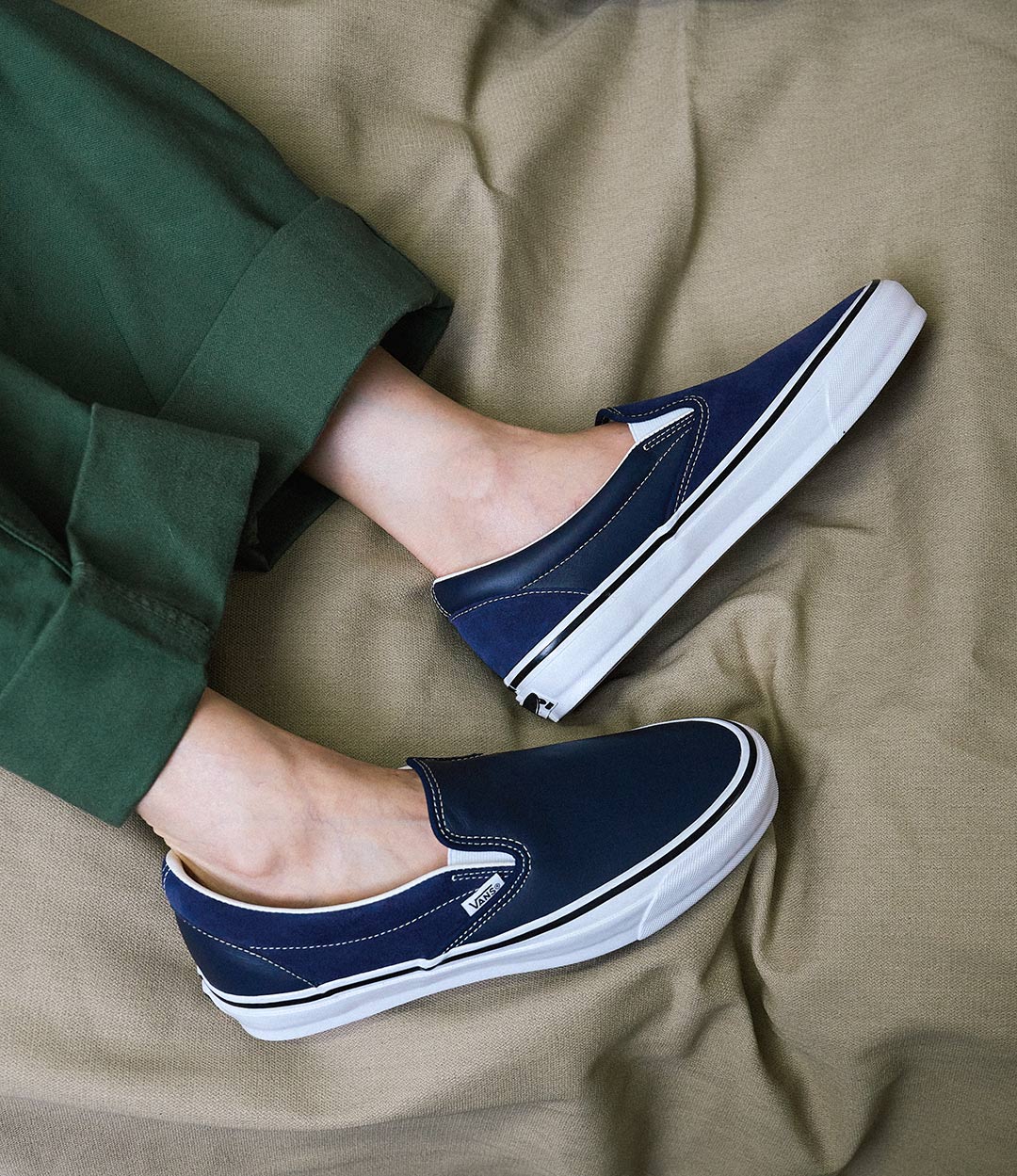 〈EG〉 × 〈OTW by VANS〉直営店舗限定のコラボレーション・スニーカー