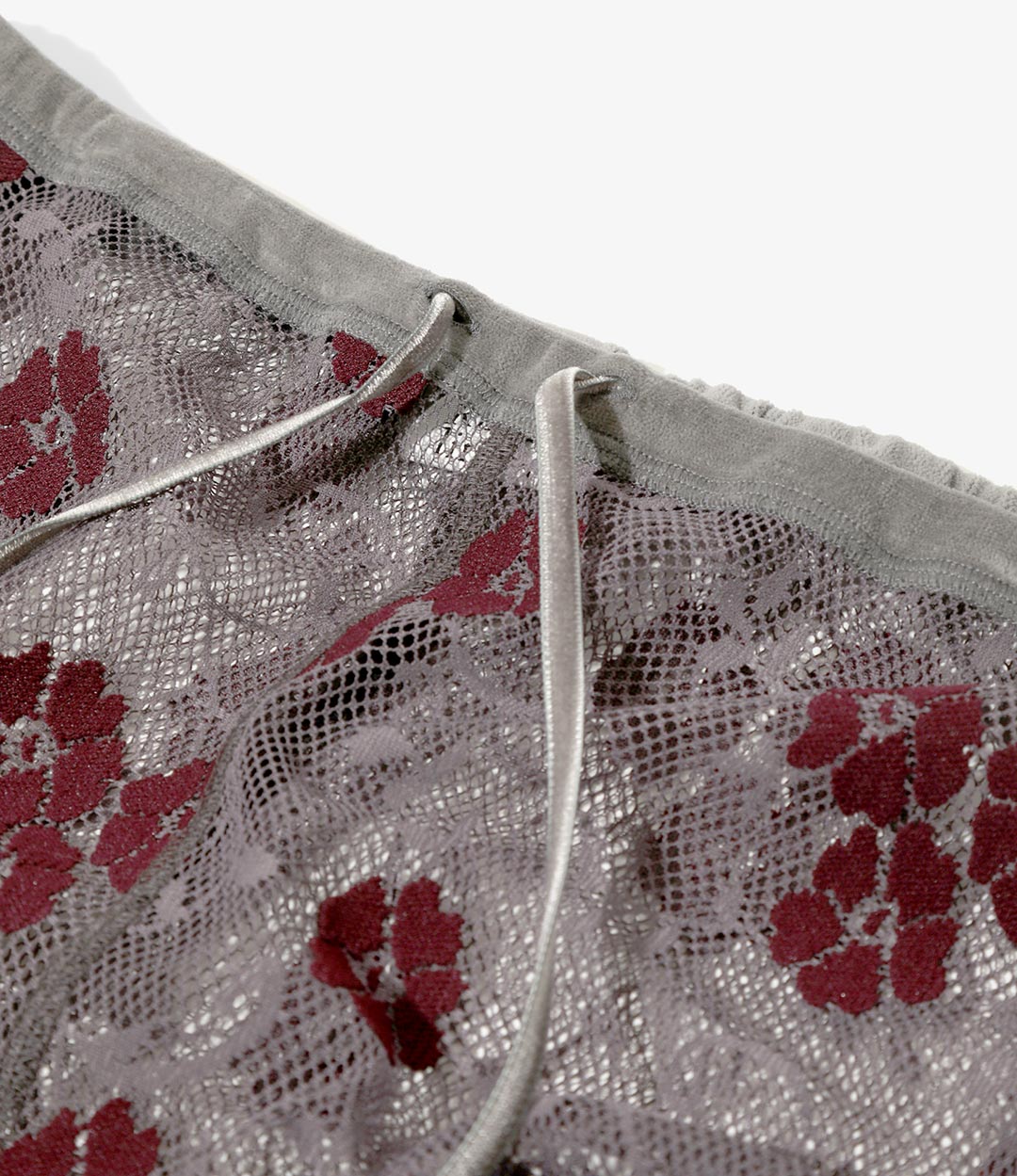 〈RHODOLIRION〉華やかなレースで彩る秋冬コレクション