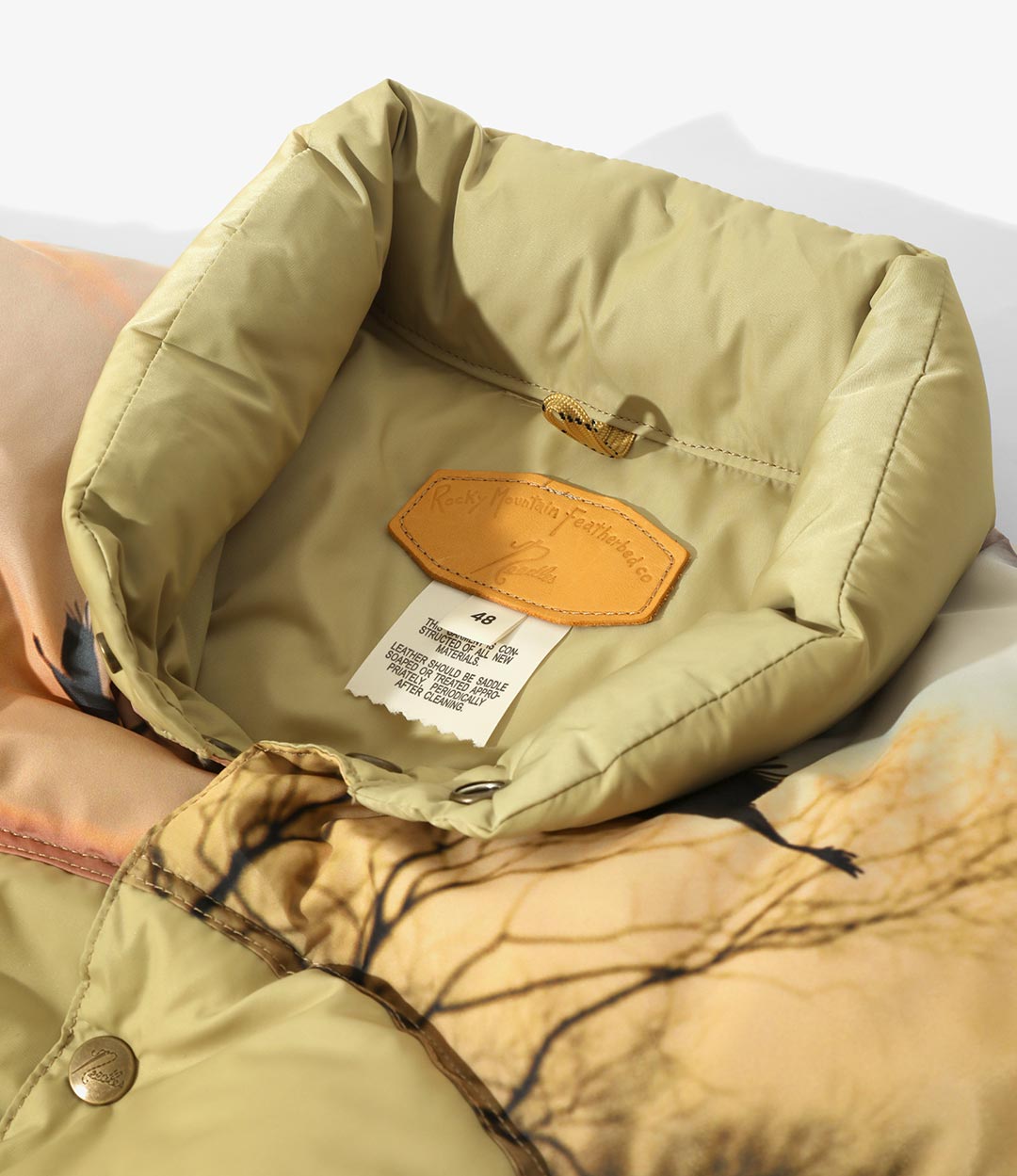 10月18日（土）リリース 〈NEEDLES〉× 〈Rocky Mountain Featherbed〉