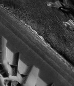 ADIRONDACK LOW HIKER - BLACK PONY HAIR ¥88,000