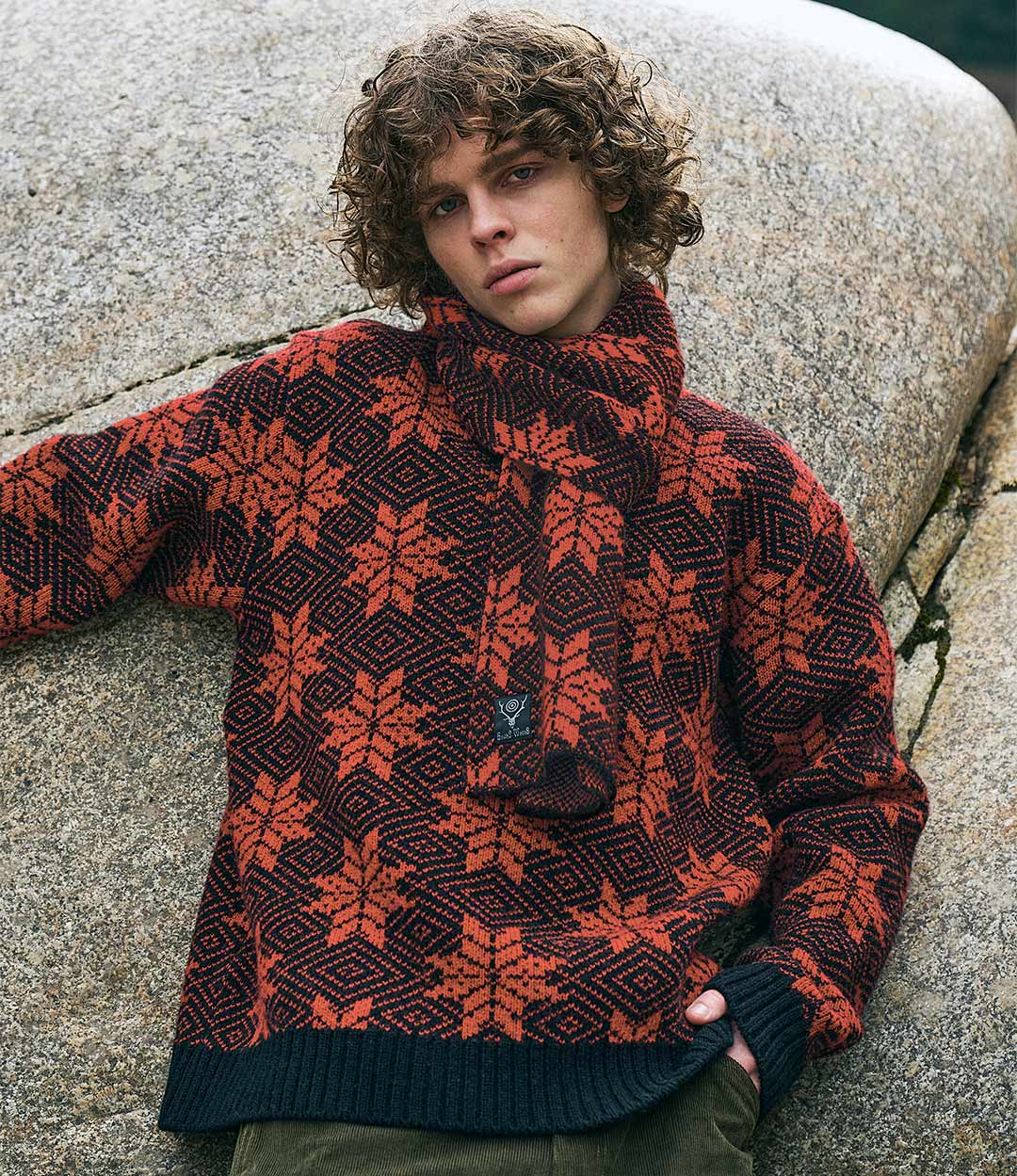 〈SOUTH2 WEST8〉伝統的なスノーフレーク柄ニットアイテムが登場