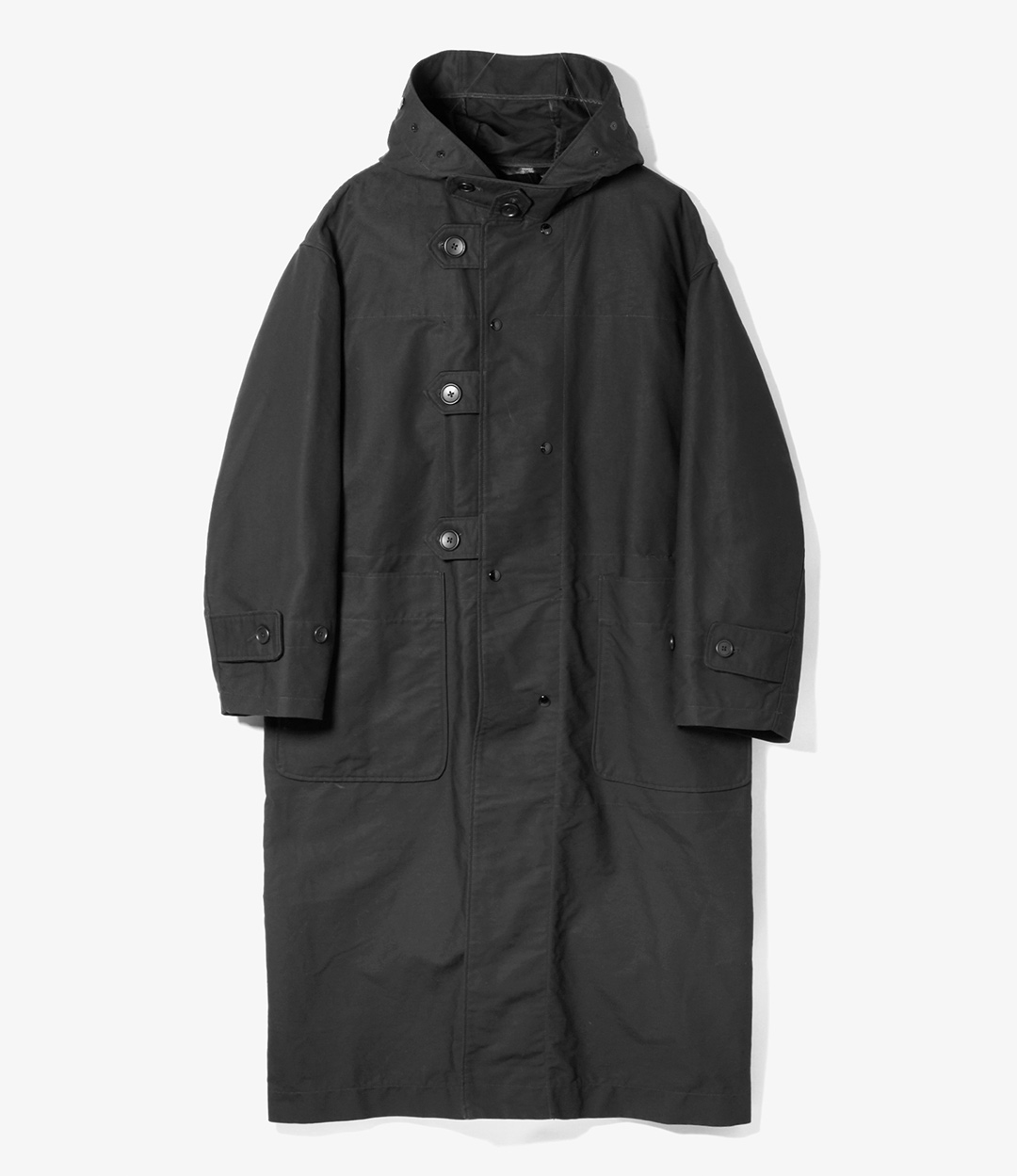 〈ENGINEERED GARMENTS〉マキシレングスで仕上げた新作ダッフルコート