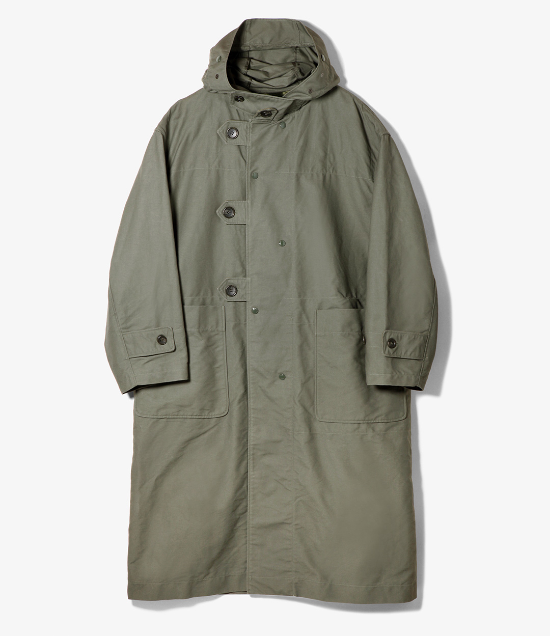 〈ENGINEERED GARMENTS〉マキシレングスで仕上げた新作ダッフルコート