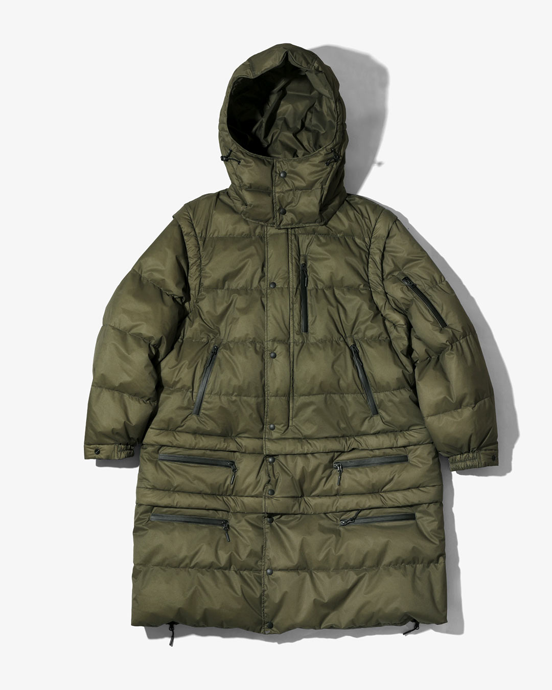 〈ENGINEERED GARMENTS〉 x 〈NANGA〉自由に変形する別注デタッチャブルダウン