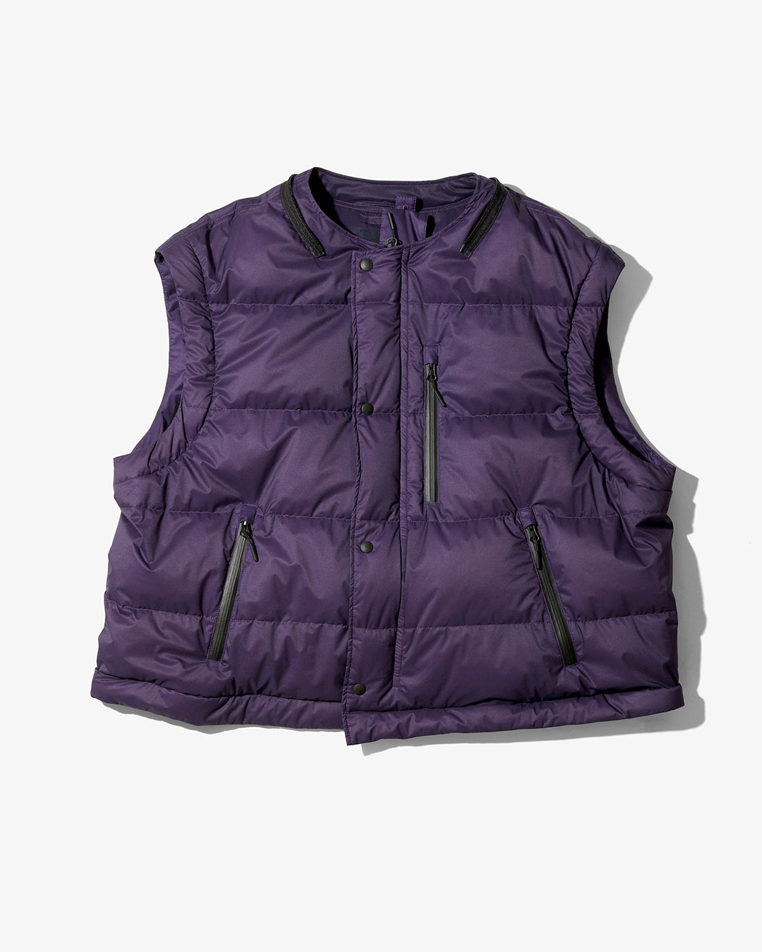 〈ENGINEERED GARMENTS〉 x 〈NANGA〉自由に変形する別注デタッチャブルダウン