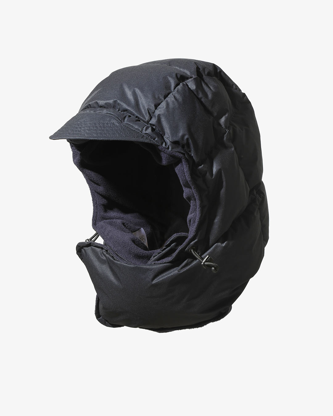 〈ENGINEERED GARMENTS〉 x 〈NANGA〉自由に変形する別注デタッチャブルダウン