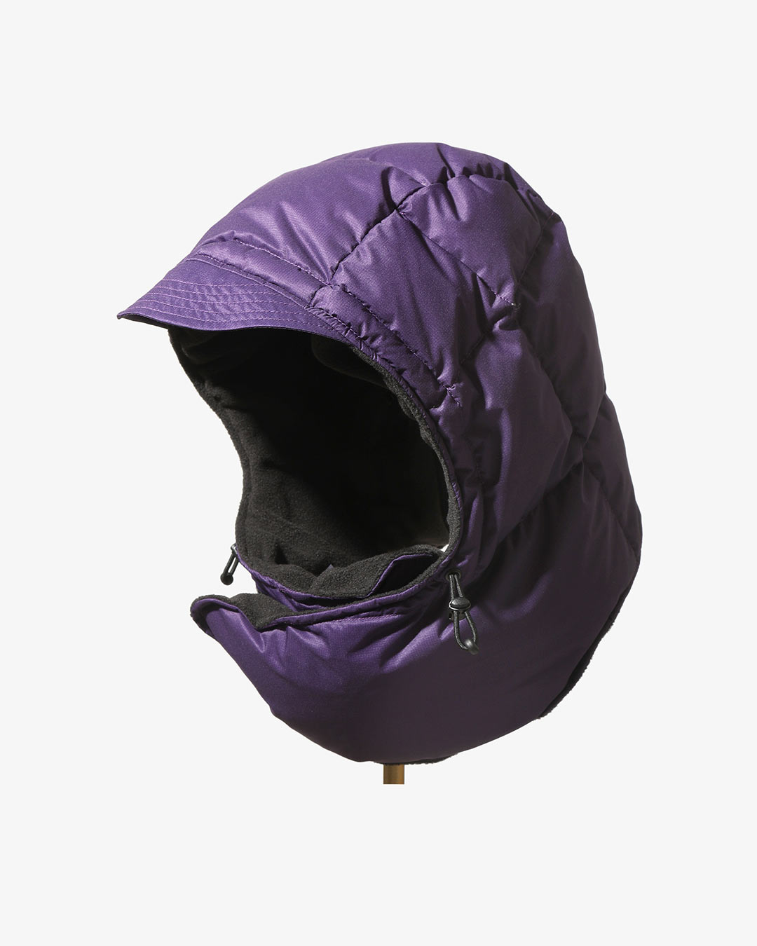 〈ENGINEERED GARMENTS〉 x 〈NANGA〉自由に変形する別注デタッチャブルダウン