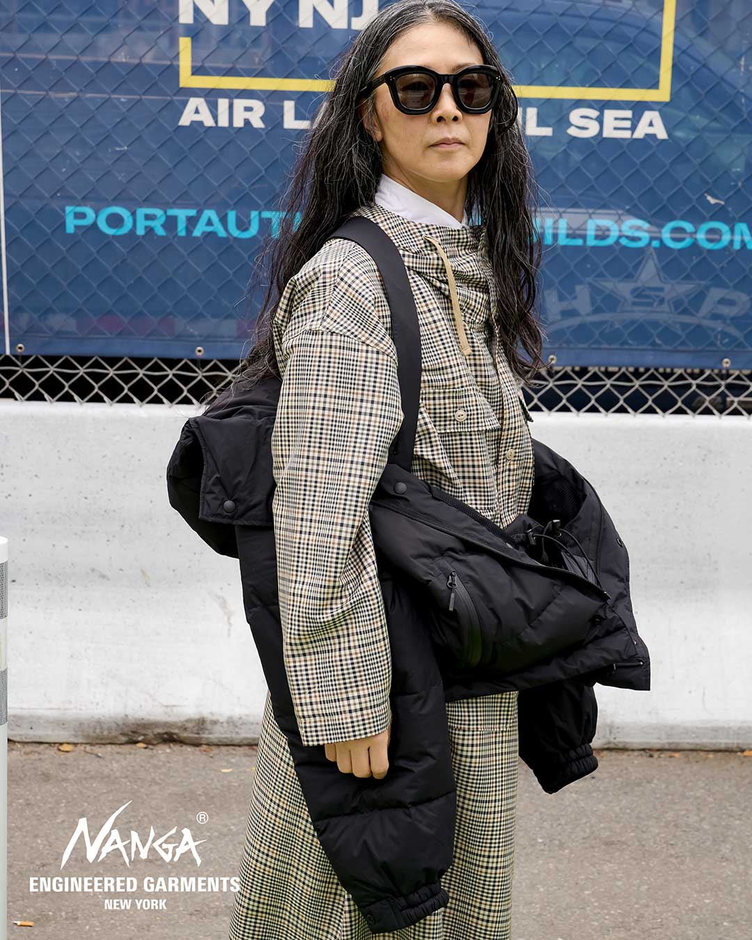 〈ENGINEERED GARMENTS〉 x 〈NANGA〉自由に変形する別注デタッチャブルダウン